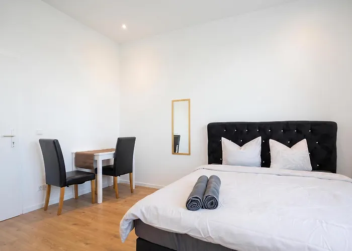 דירה Comforatble 3br Near Kaufpark Alterlaa