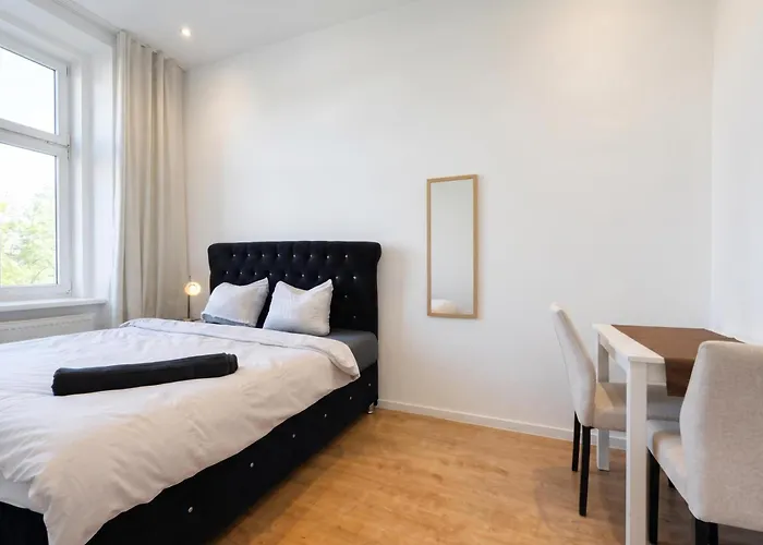 Comforatble 3br Near Kaufpark Alterlaa * וינה