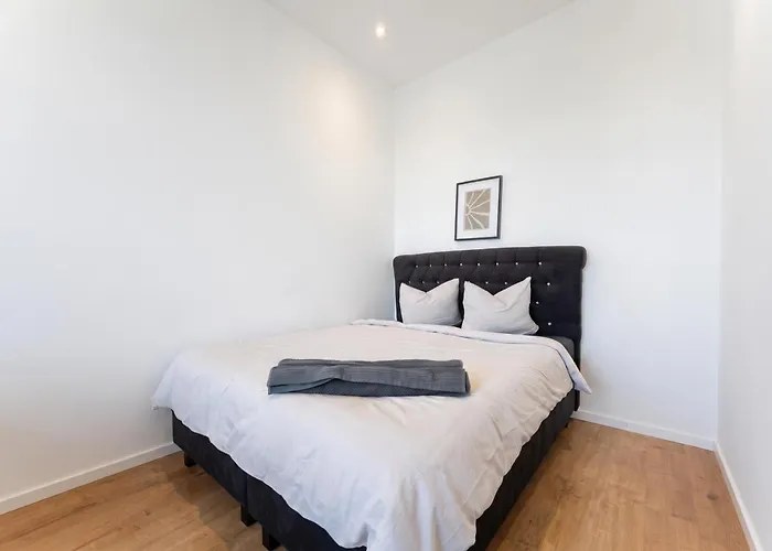 Daire Comforatble 3br Near Kaufpark Alterlaa *