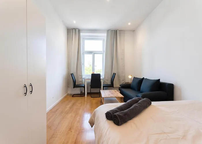 דירה Comforatble 3br Near Kaufpark Alterlaa וינה