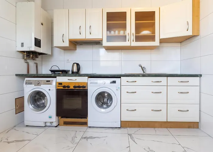Comforatble 3br Near Kaufpark Alterlaa Daire Viyana